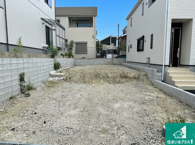 枚方市香里ケ丘　第5期　売土地の外観|周辺は落ち着いた街並みの住宅地！子育てがしやすい住環境です！