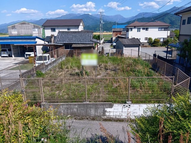 西条市氷見乙の売地
