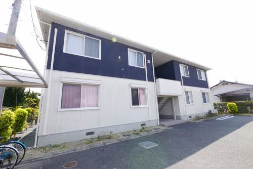 熊本市南区八幡１１丁目のアパート