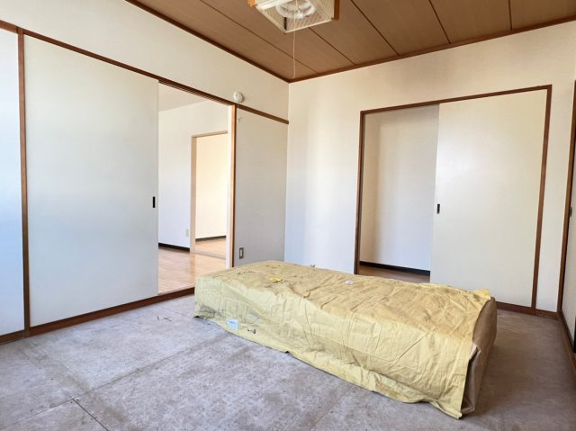 ロイヤル三千刈の和室|和室6帖