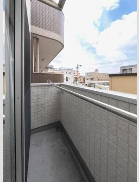 Grandole志賀本通Ⅰのバルコニー