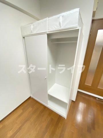 大阪市淀川区西中島１丁目の賃貸マンションの収納