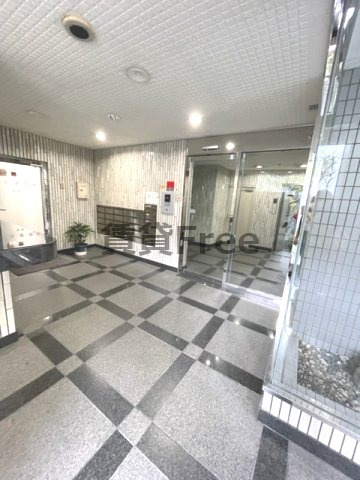 【エントランス】 | ラフィーネ北澤　仲介手数料無料