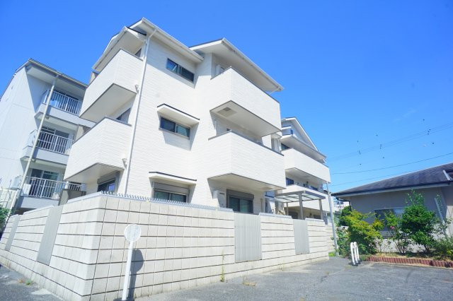 アモール三条大路