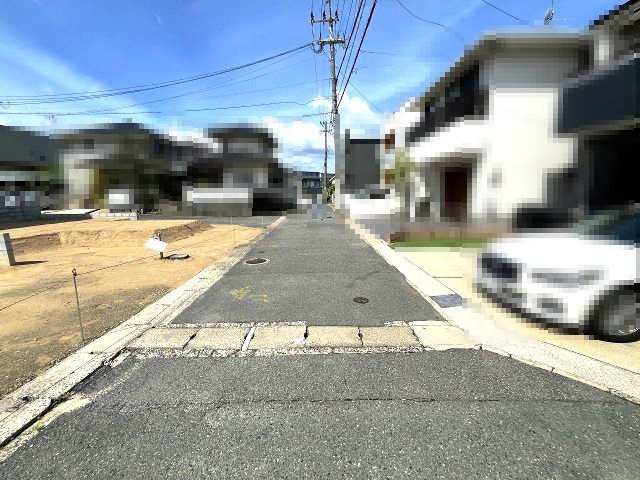【その他】 | 福岡市城南区茶山4丁目1期　2号棟（全2棟）【仲介手数料無料・0円】 | 現地写真。前面道路です。