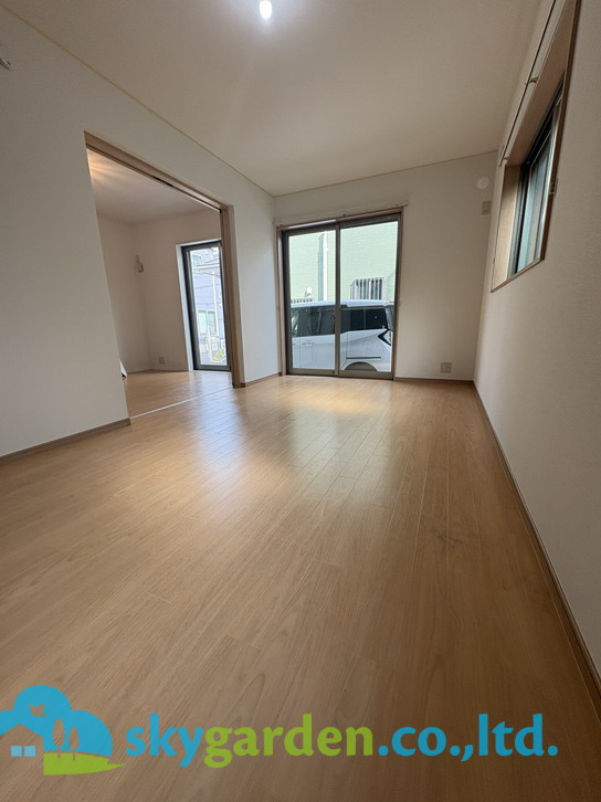 藤沢市稲荷1丁目　中古戸建　の居間・リビング