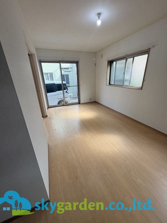 藤沢市稲荷1丁目　中古戸建　の居間・リビング
