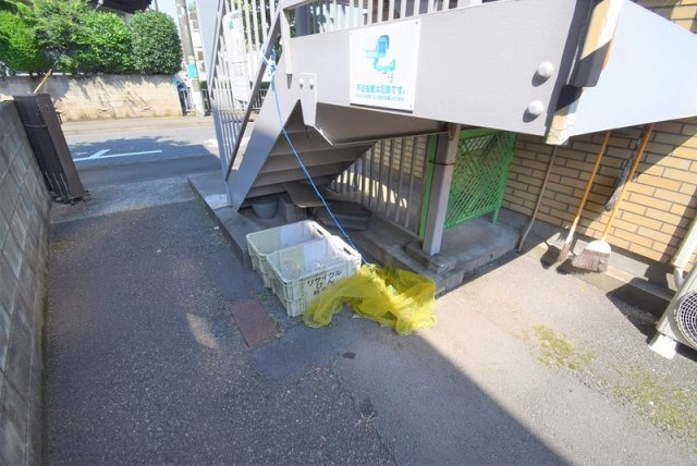 コーポ洋山のその他共用部分|敷地内ごみ置き場