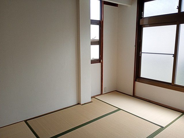 芦屋第一コーポラスの和室