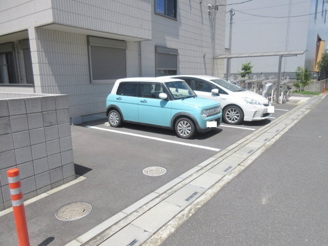 Ａｕｂｅｒｇｅ　Ｅｎｎ　Ａの駐車場|★敷地内駐車場★※現在満車