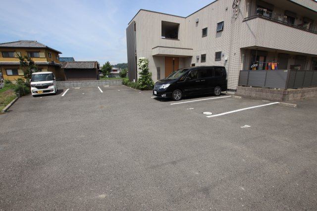 【駐車場】 | ヘーベルメゾン三日市