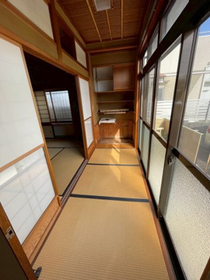 【内装】 | 堀木2丁目戸建 | 前のオーナー様は縁側で茶道をされていました！