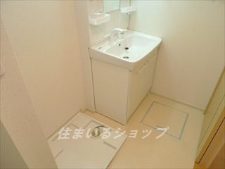ユニベールＢの洗面所|シャンプードレッサー