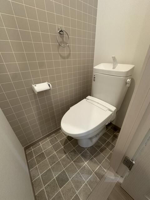 ココライフ新杉田のトイレ