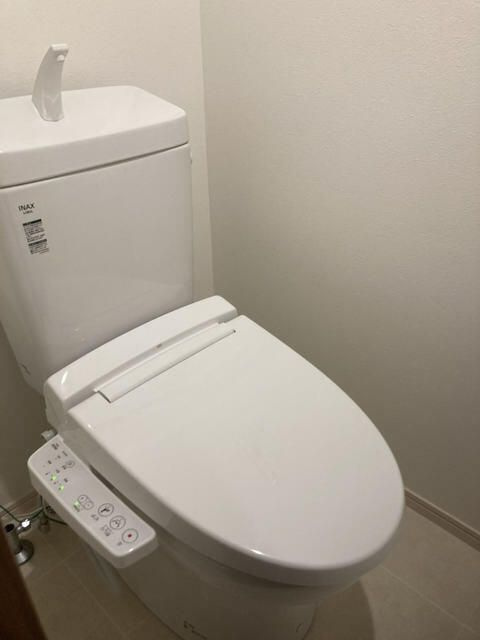 フェルメールのトイレ