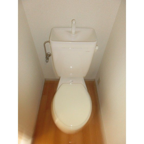 熊本市東区上南部２丁目のアパートのトイレ