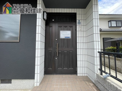 【玄関】 | 中古戸建　神戸市西区宮下２丁目