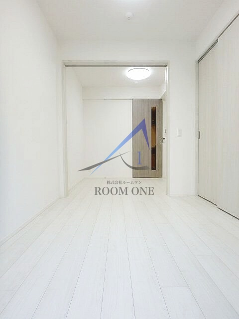 ガーラ・ヴィスタ祖師ヶ谷大蔵の居間・リビング|洋室のお部屋です。