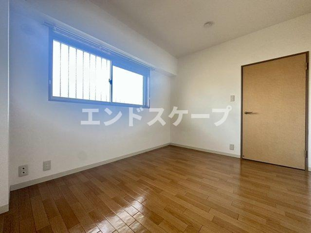 ラルジェ中里の洋室|高崎、前橋のお部屋探しはエンドスケープまで！お客様の理想お聞かせ下さい♪