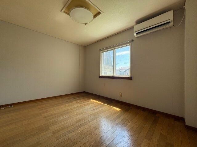 行徳石田マンションの寝室