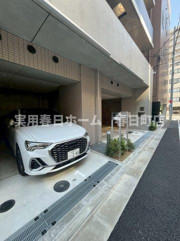 【駐車場】