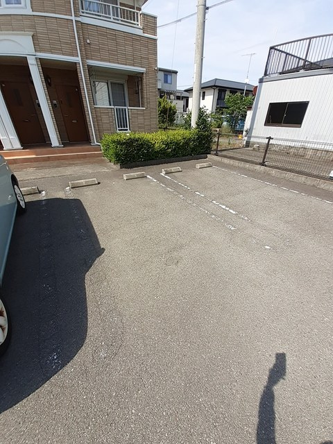 プリムローズ　Ｂの駐車場|駐車場