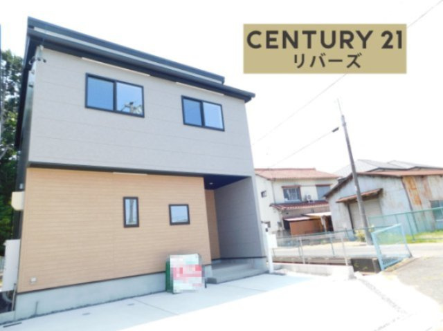 北名古屋市六ツ師松葉の新築一戸建の外観|◇ラスト１棟◇　　いつでもご案内出来ます♪（お問合せ当日、平日、水曜、夜間でもＯＫ）　開放感のある角地！　駐車らくらく並列２台ＯＫ！　広々リビング１７．５帖♪　大容量パントリー完備！
