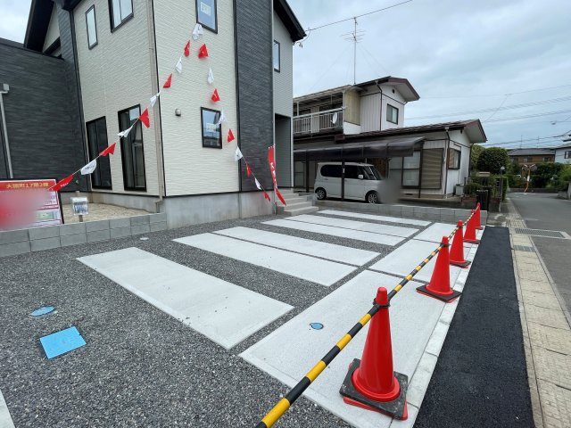 新築戸建・新築建売　郡山市大槻町17期　柴宮小・第一中の前面道路含む現地写真|前面道路は車通りも落ち着いています！