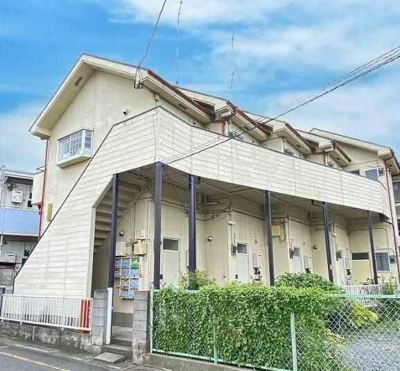 鴻巣市筑波１丁目のアパート