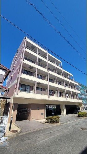 セレス香住ケ丘Ⅱのエントランス