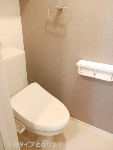 ポルト・ボヌールＫ　Ⅱのトイレ|トイレもきれいです