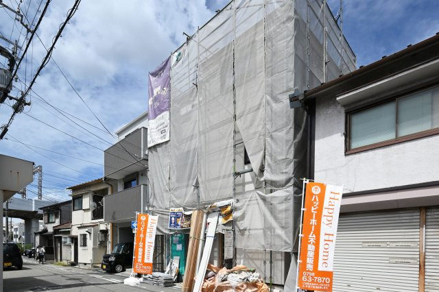 ファーストタウン梶ケ島新築一戸建て│2LDK+駐車1台可（ビルトインガレージ）