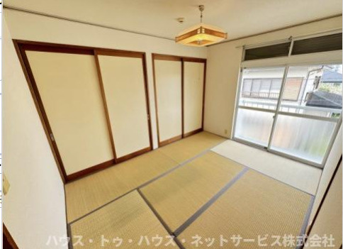 エステートピア吉井町の和室