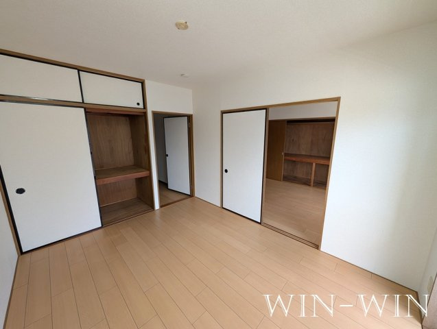 URBAN HILLの洋室|イメージ（同建物内別部屋の写真です）