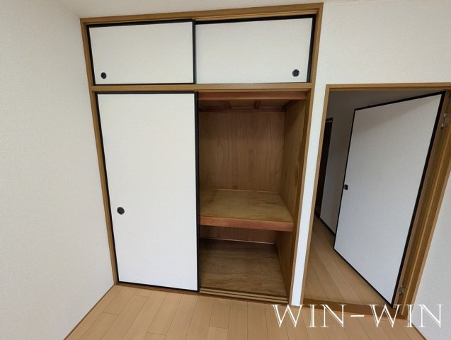 URBAN HILLの収納|イメージ（同建物内別部屋の写真です）