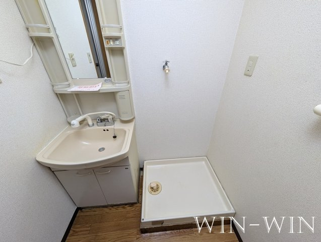 URBAN HILLの洗面所|イメージ（同建物内別部屋の写真です）