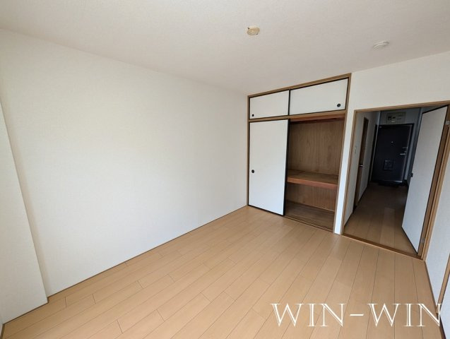 URBAN HILLの寝室|イメージ（同建物内別部屋の写真です）