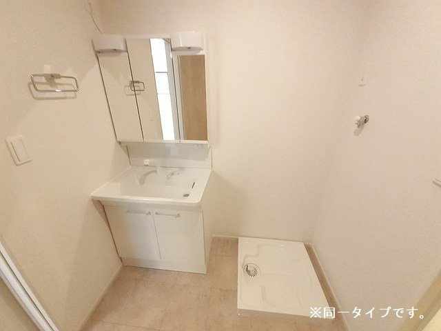 ベント　ルクスの洗面所|スペースが確保できる洗面所です