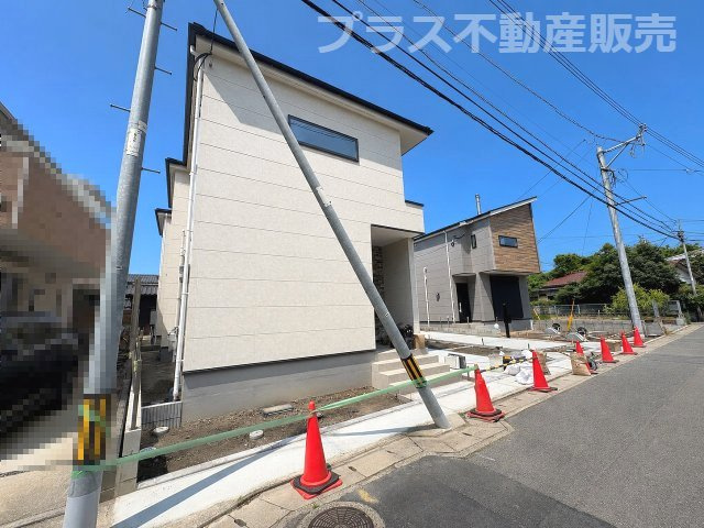 【外観】 | 福岡市南区曰佐4丁目2期　1号棟（全3棟）【仲介手数料無料・0円】 | 現地写真。プラス不動産販売なら、現場の全ての棟をまとめてご見学頂けます。
