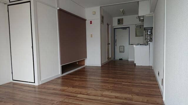 行徳マンションの居間・リビング
