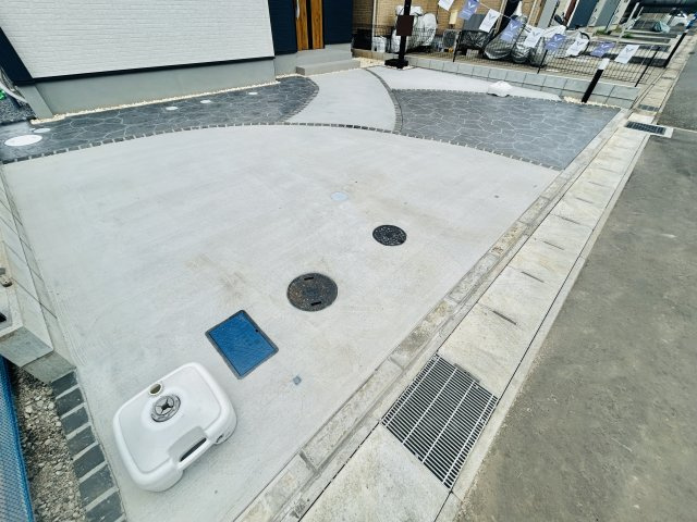 グラファーレ千葉市若葉区愛生町２期の居間・リビング|建築施工例