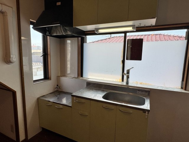 所沢市林3丁目中古戸建のキッチン