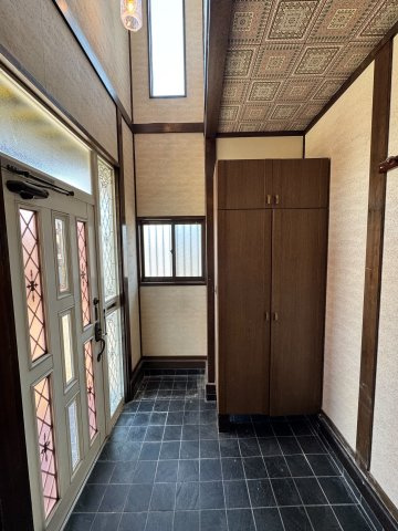 所沢市林3丁目中古戸建の玄関