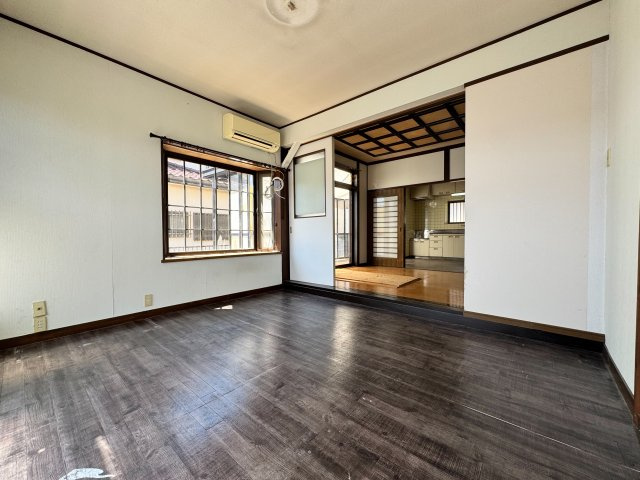 所沢市林3丁目中古戸建の居間・リビング