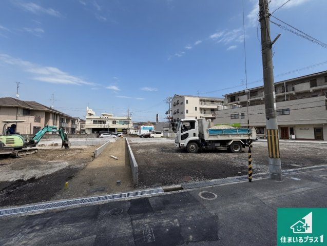 ■枚方市香里ケ丘　売土地の外観|周辺は落ち着いた街並みの住宅地！子育てがしやすい住環境です！現地でしかわからない事もございます。是非一度ご覧ください。