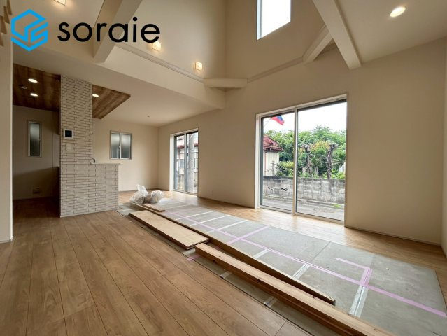 川越市南大塚5丁目　全1棟　新築戸建の居間・リビング|2026/6/4撮影