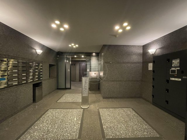 ルーブル旗の台弐番館 のエントランス