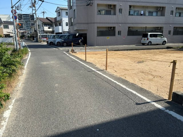 小栗7丁目の前面道路含む現地写真
