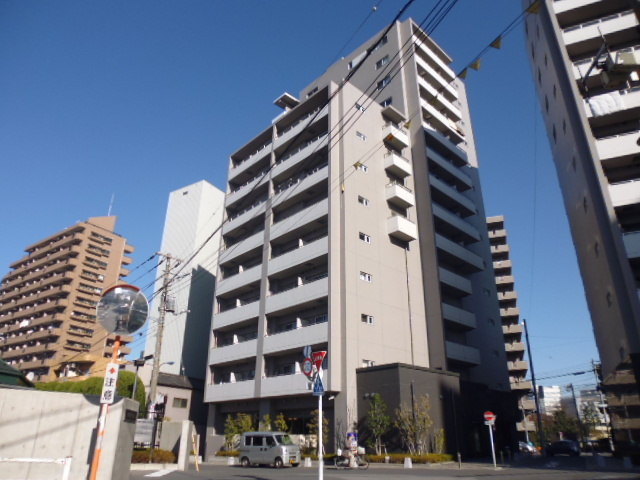 センテニアル王子神谷の外観|とっても陽当たりのいい建物です。