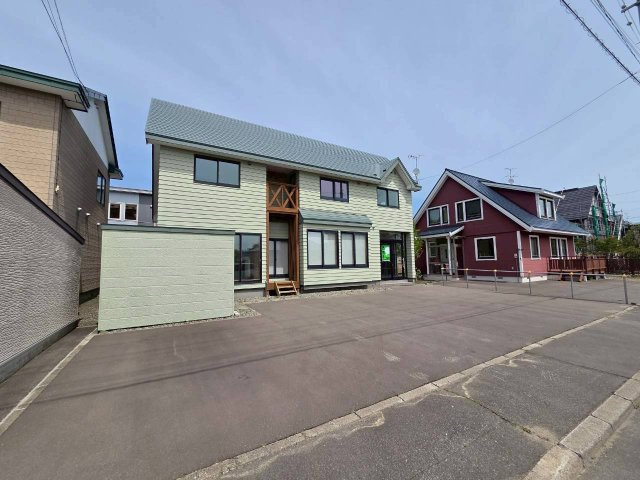 新釧路町1-24　中古住宅の外観